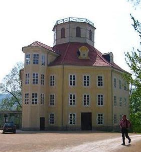 Achteckhaus